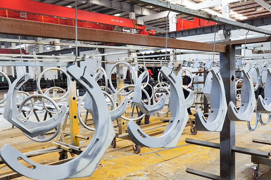 Egyedi acélszerkezetek